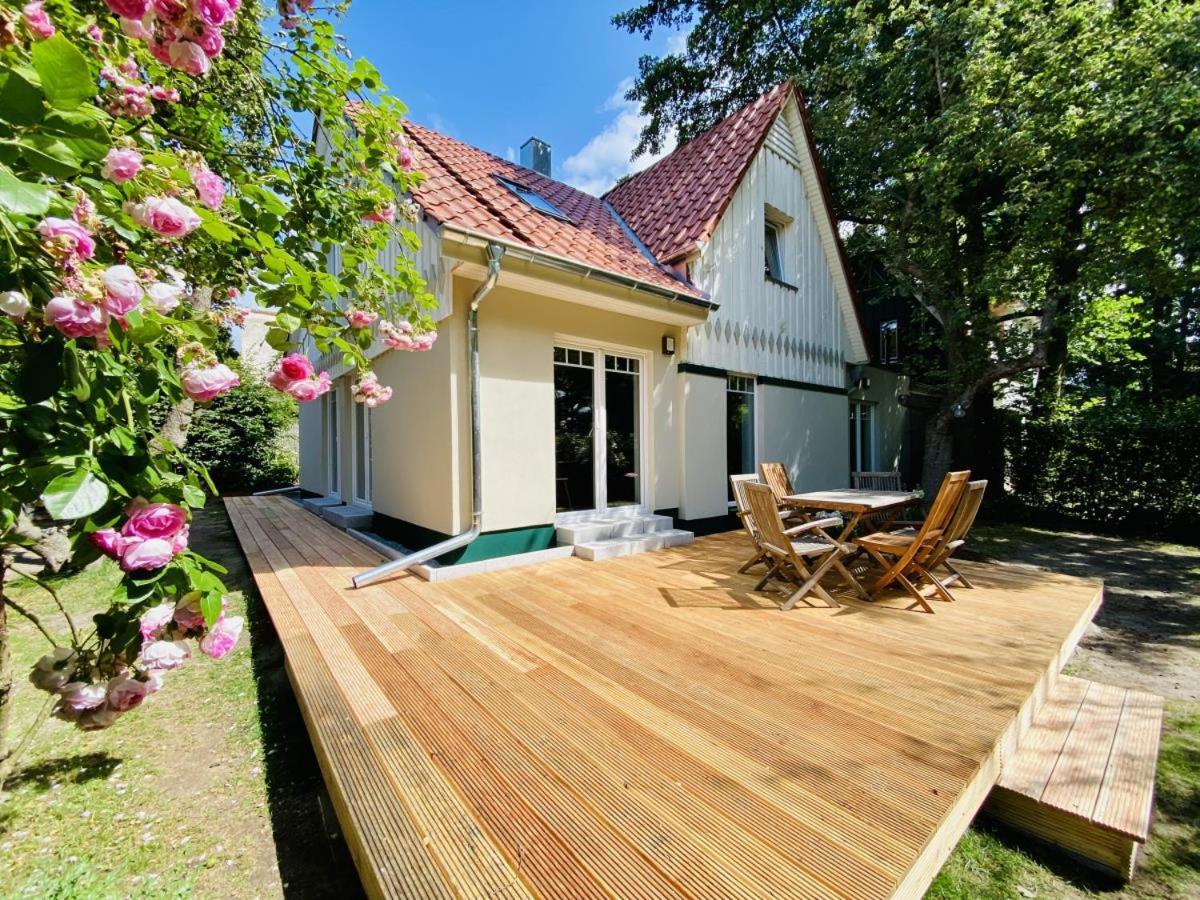 Sommerhaus Am Bach Rostock Exteriör bild