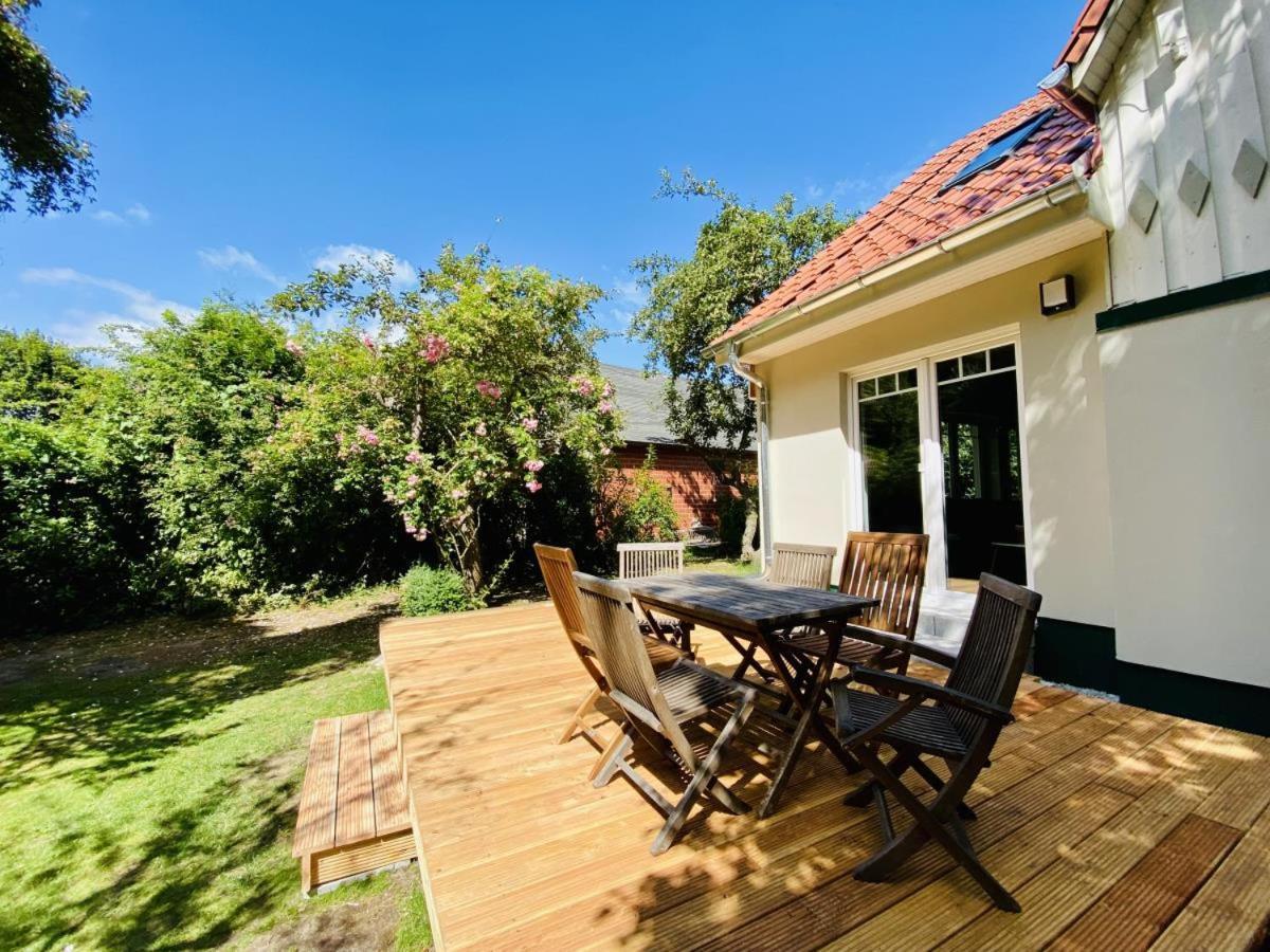 Sommerhaus Am Bach Rostock Exteriör bild